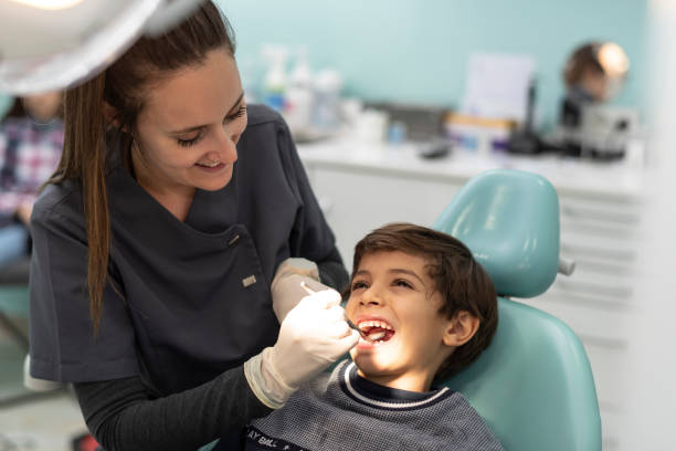 Best Weekend Emergency Dental Services in Marine City, MI